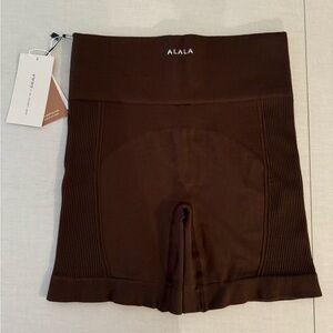 Alala - Seamless Shorts